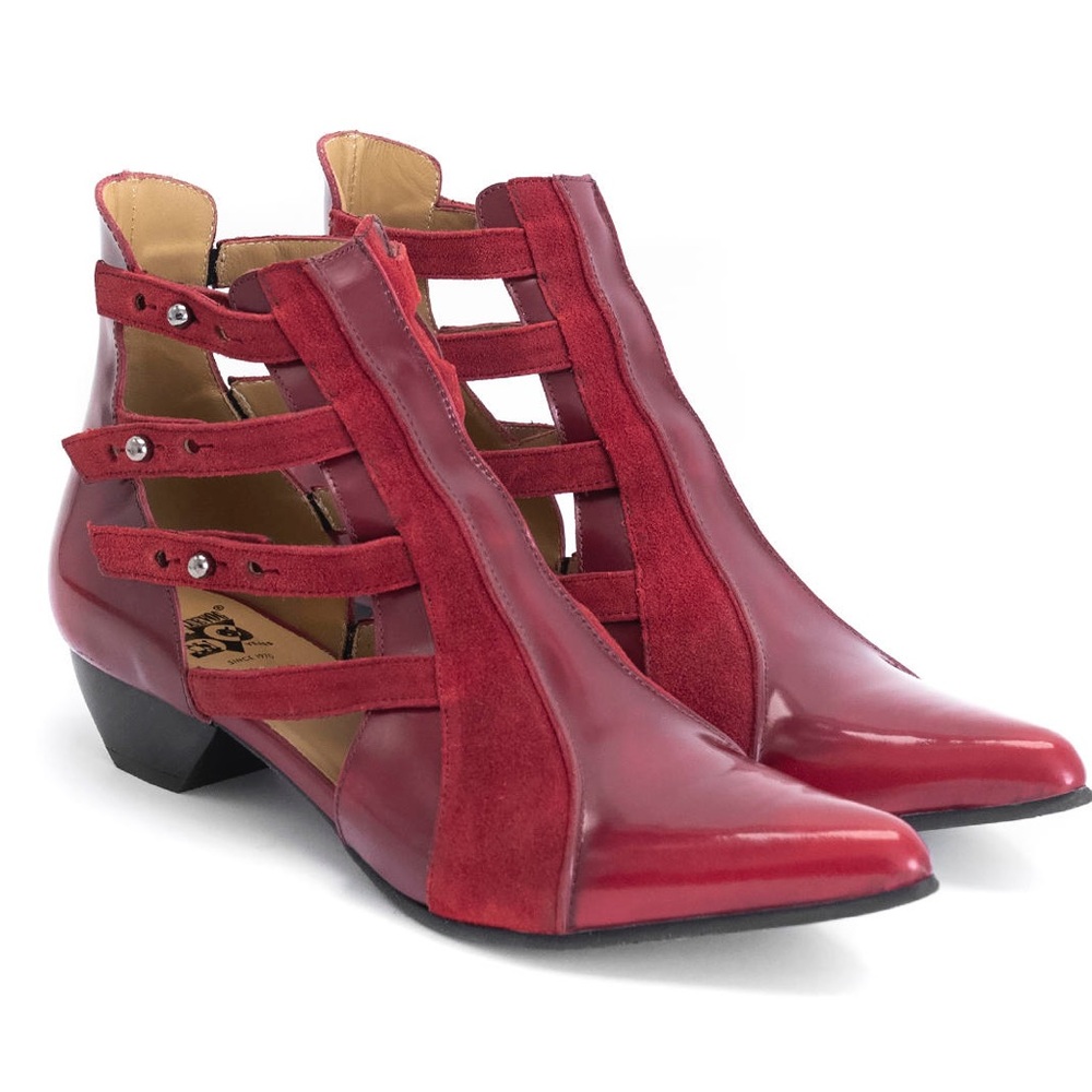 JOHN FLUEVOG TRUTH BEKKIE STRAPPY LEATHER ANKLE BOOT SZ. 7.5 USED GOOD CONDITION